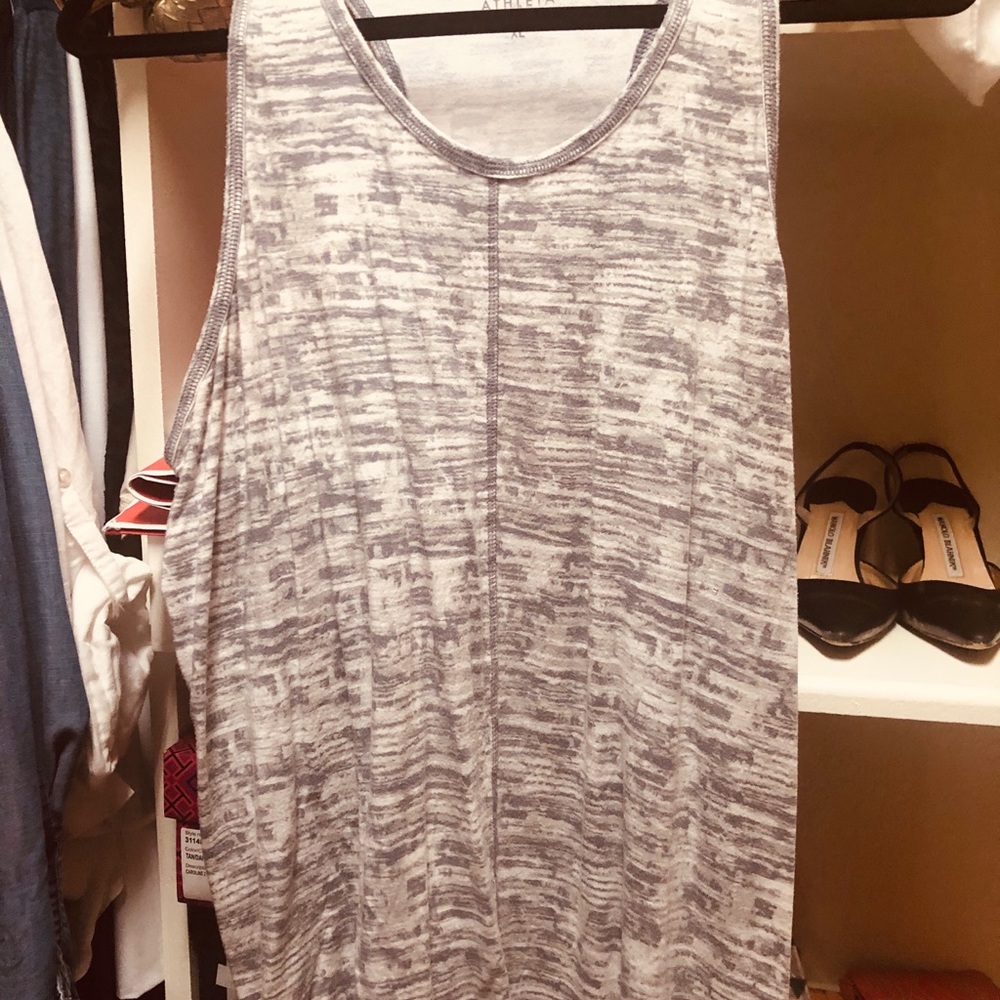Athleta tank xl